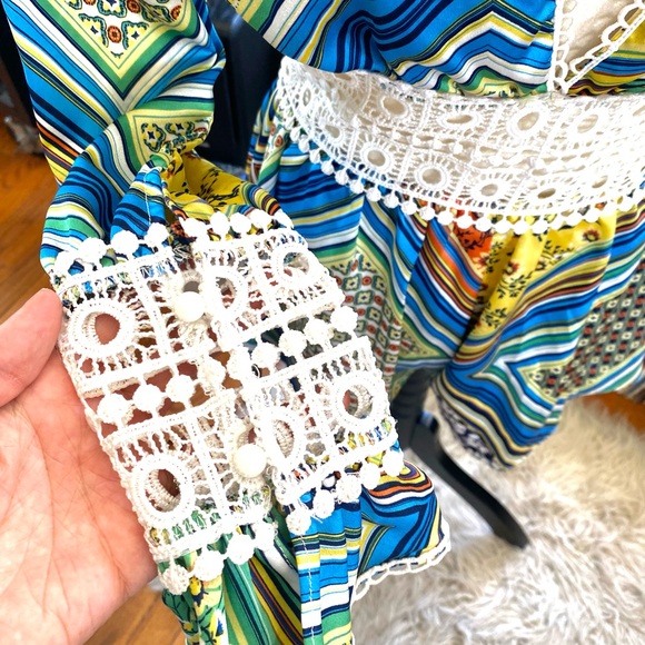 Akira Patterned GOGO Romper - Picture 2 of 4